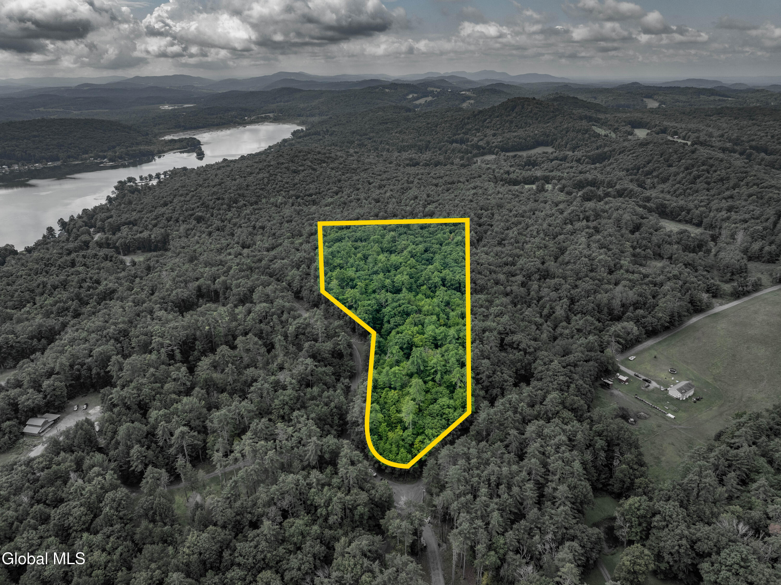 L13.5 Kilmer Road Argyle, NY 12809 - Photo 28 of 32 DJI_0565-Edit-Edit