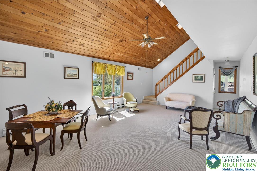 1135 Myrtle Road Walnutport, PA 18088 - Photo 6 of 68 Gallery Image 6