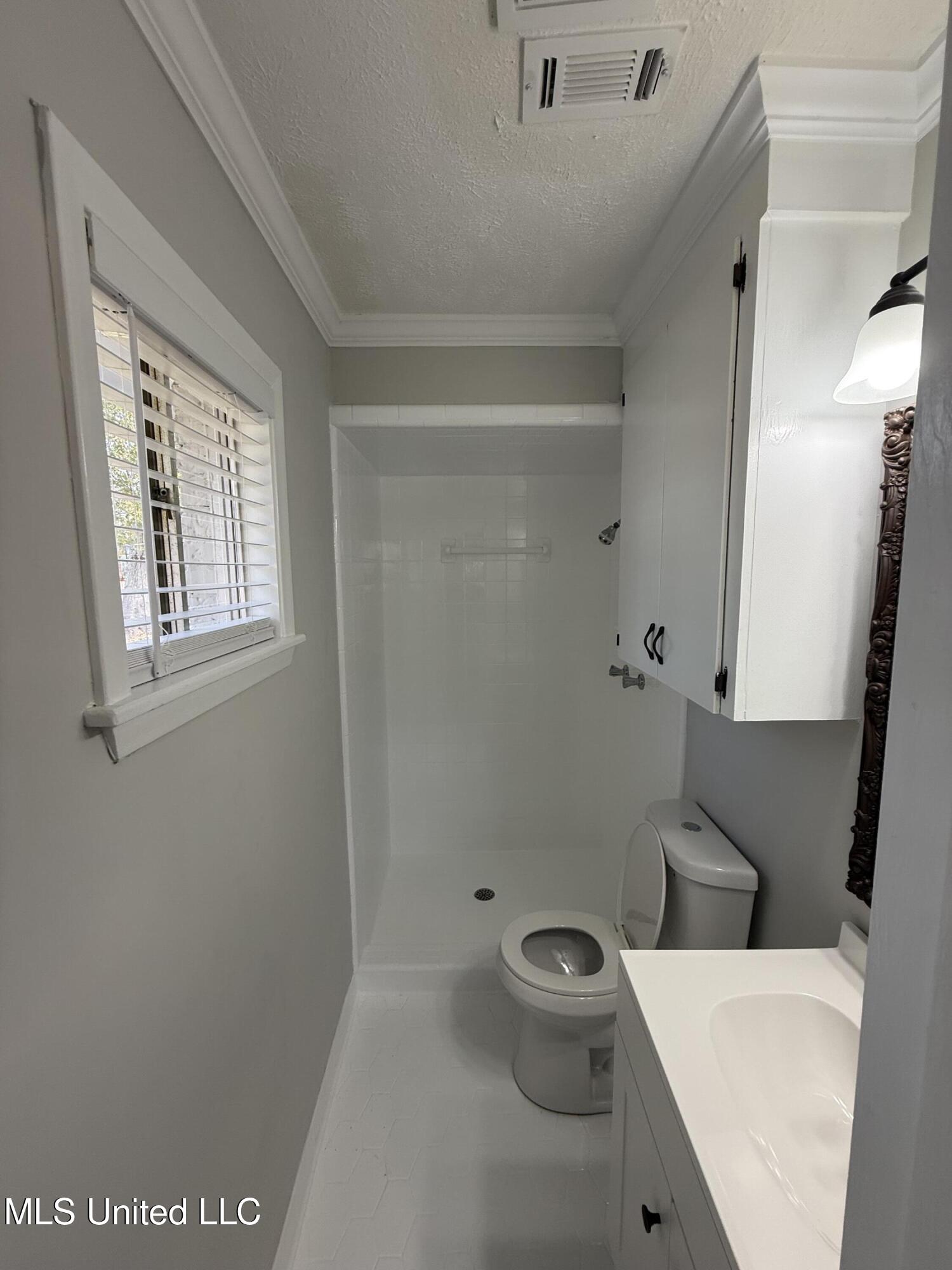 3608 Old Brandon Road Pearl, MS 39208 - Photo 9 of 22 IMG_3826