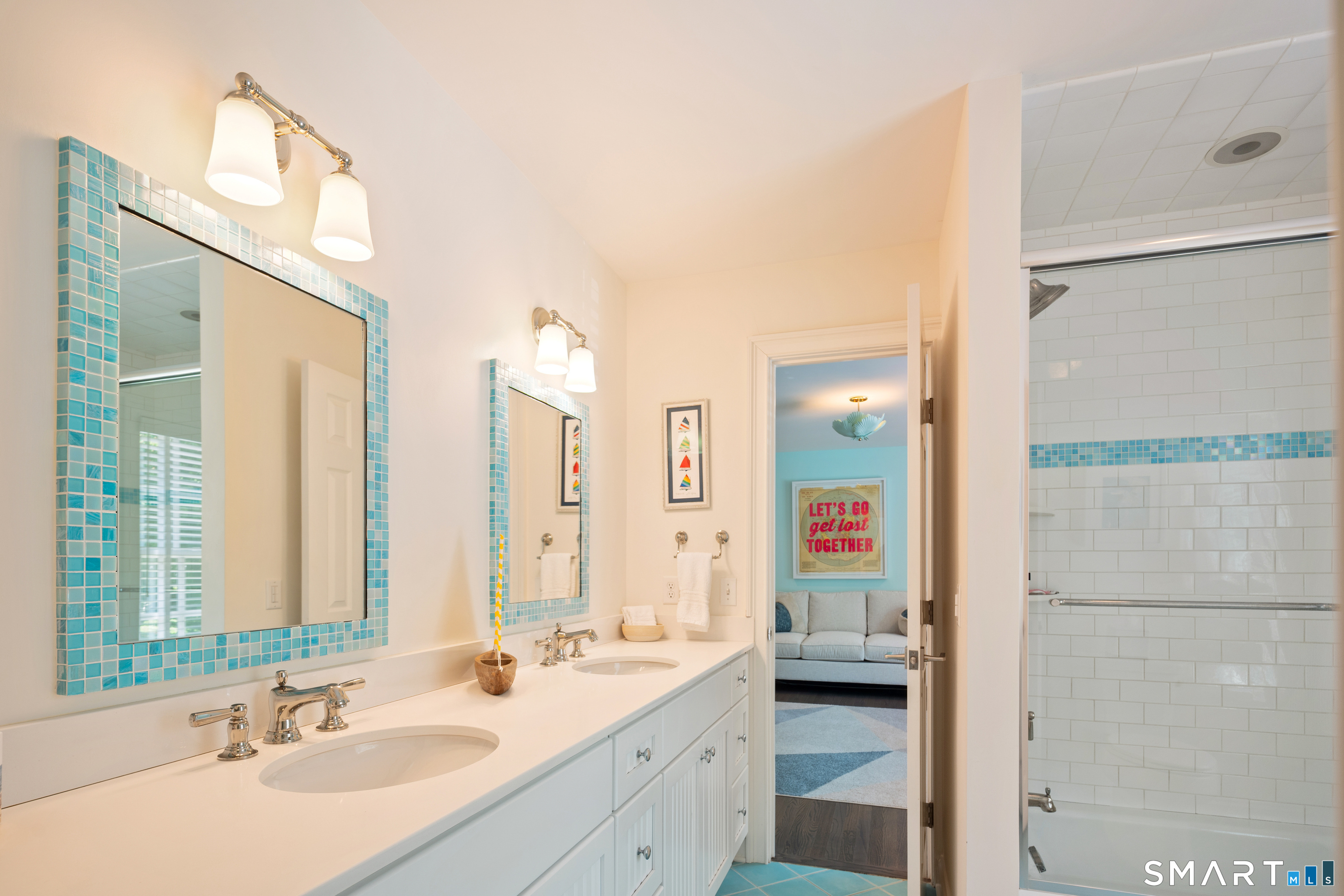 81 Lukes Wood Road New Canaan, CT 06840 - Photo 30 of 40