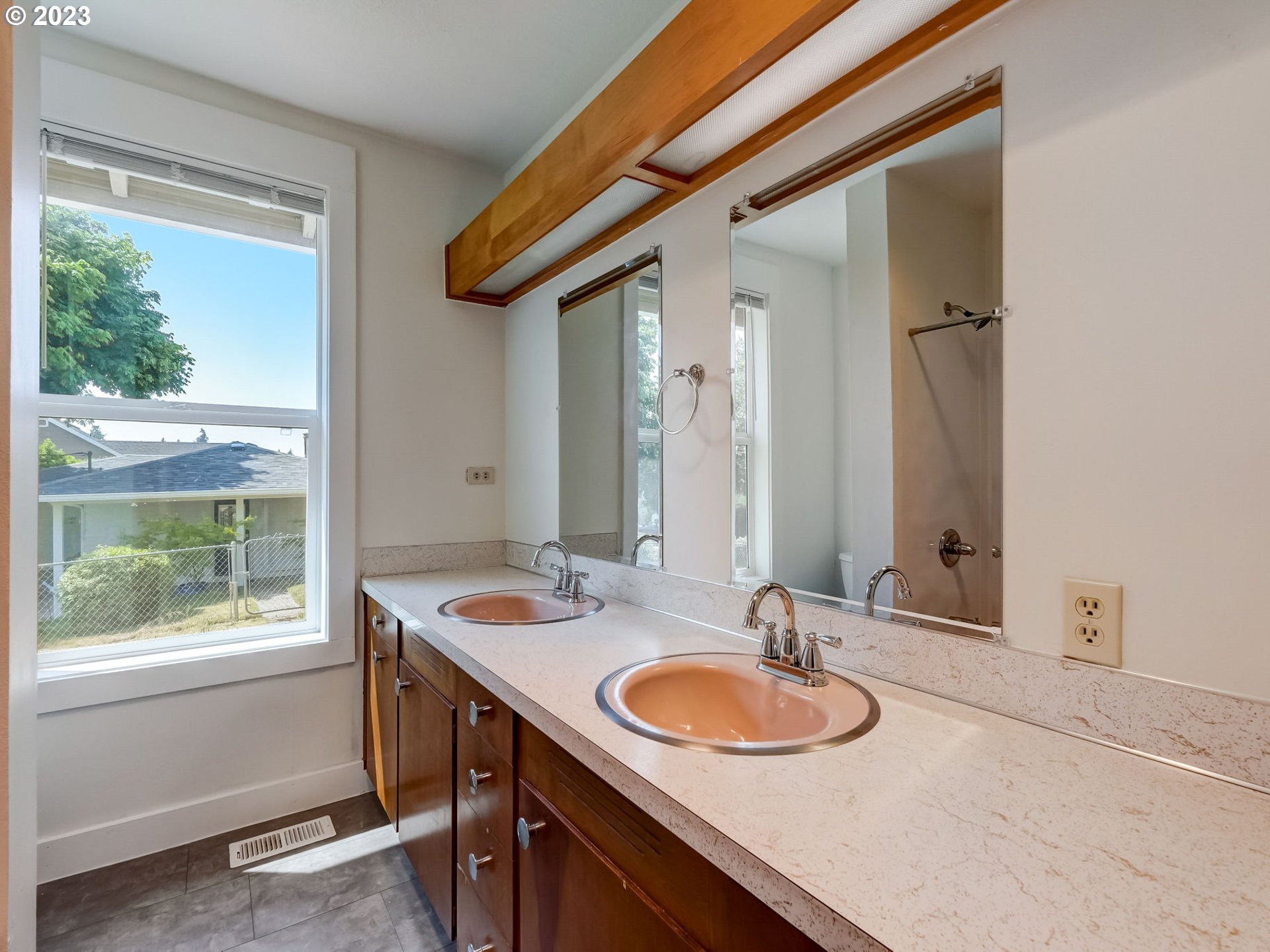 404 3rd Street Gaston, OR 97119 - Photo 18 of 40 Gallery Image 18