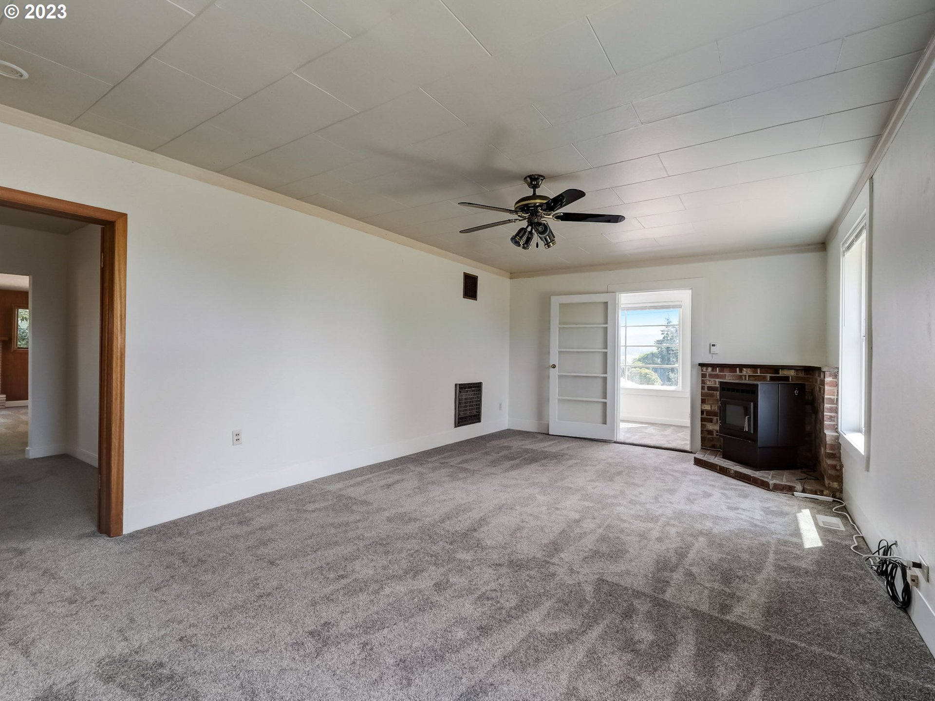 404 3rd Street Gaston, OR 97119 - Photo 20 of 40 Gallery Image 20