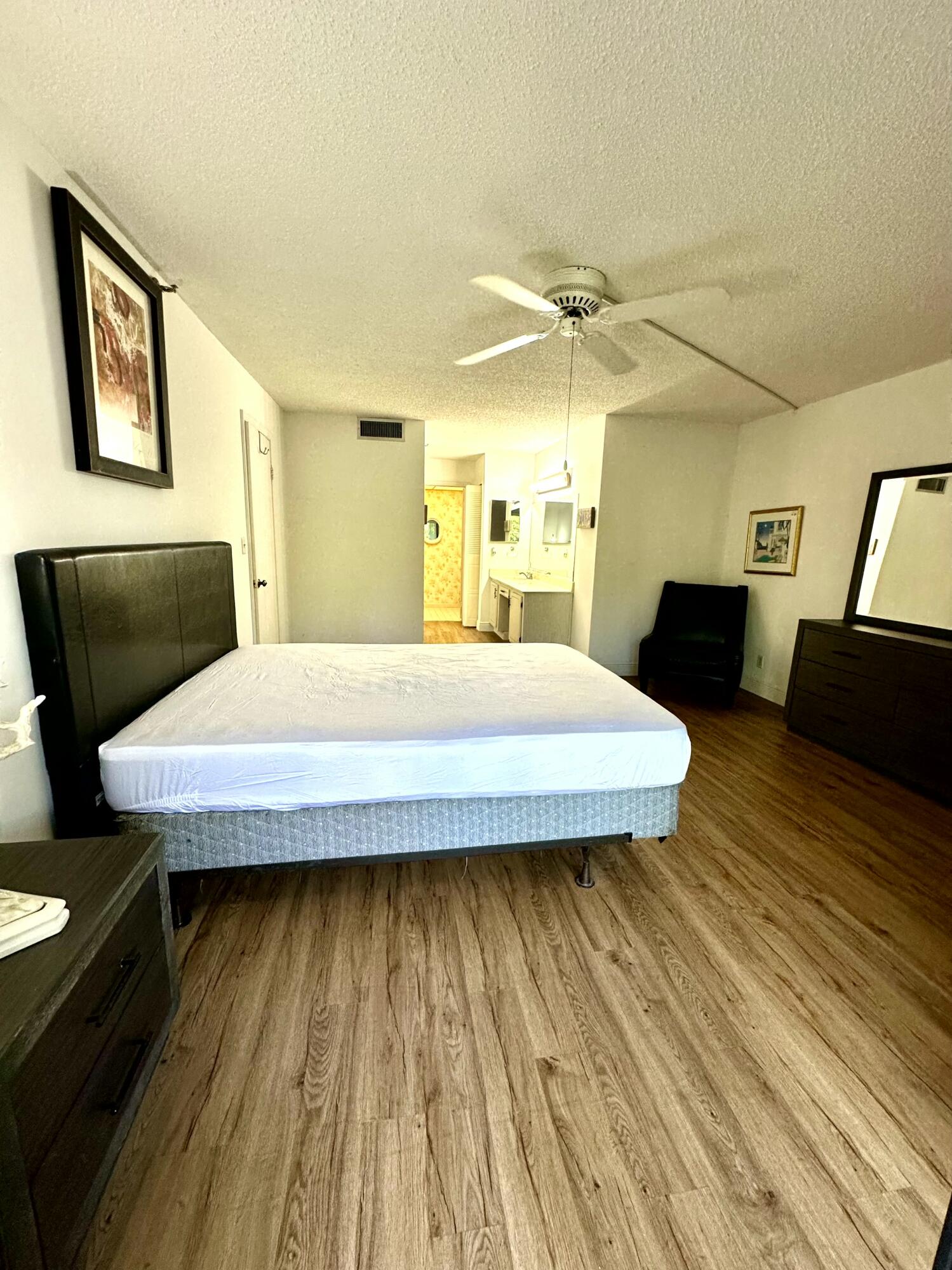 9235 Southwest 8th Street, Unit 114 Boca Raton, FL 33428 - Photo 7 of 24 Bedroom