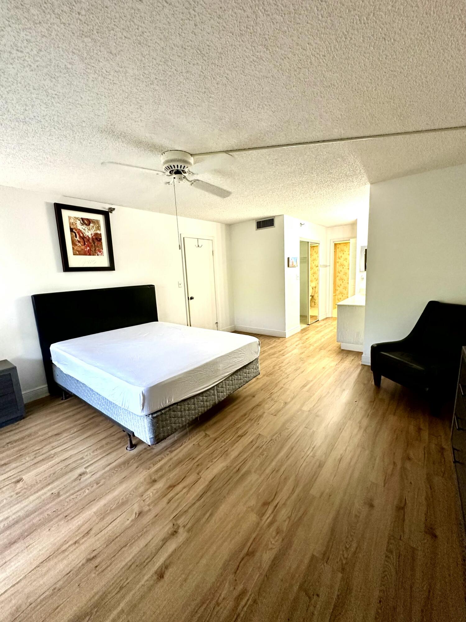 9235 Southwest 8th Street, Unit 114 Boca Raton, FL 33428 - Photo 9 of 24 Bedroom