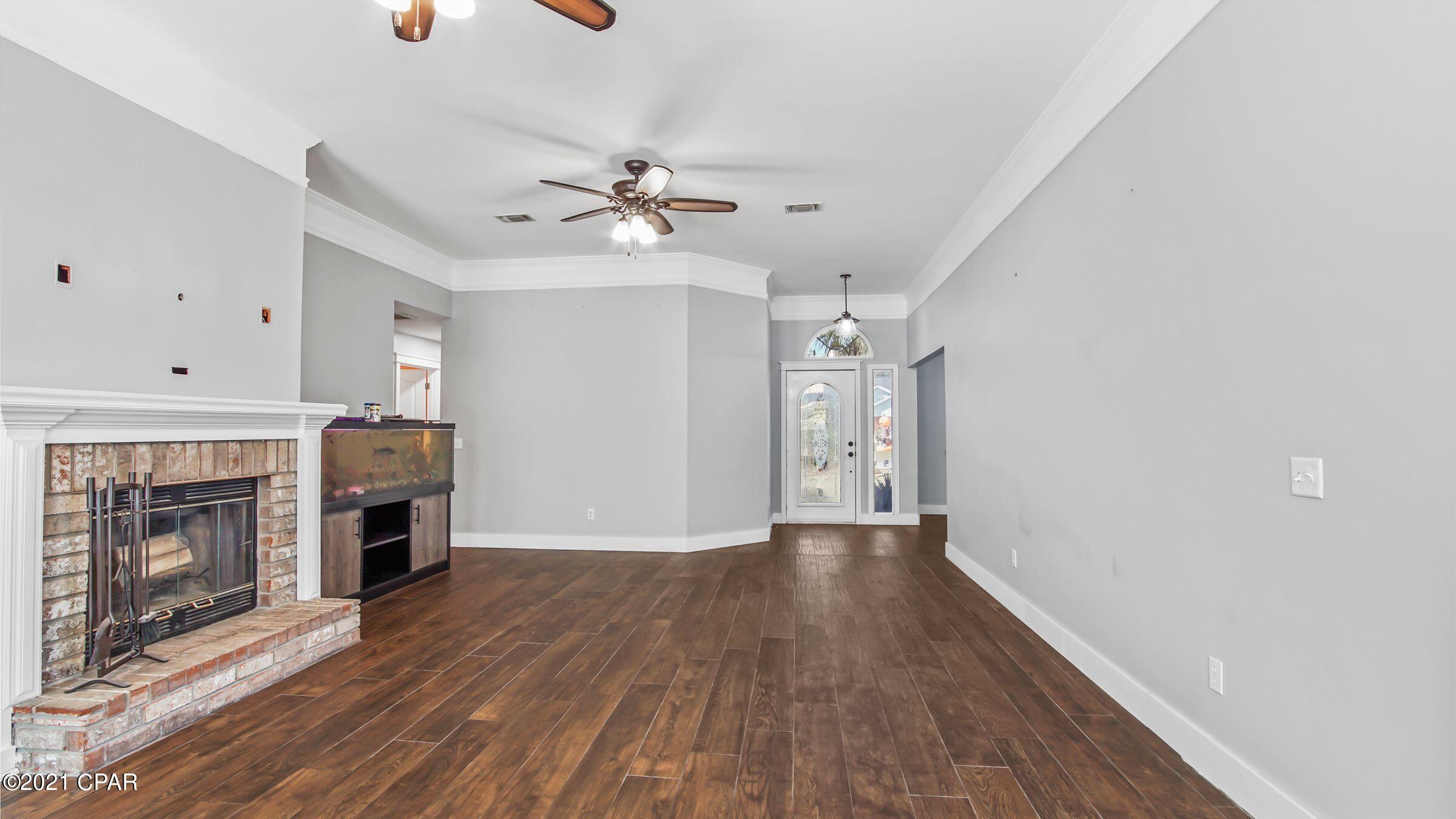 2105 Sutherland Road Lynn Haven, FL 32444 - Photo 11 of 30 Gallery Image 11