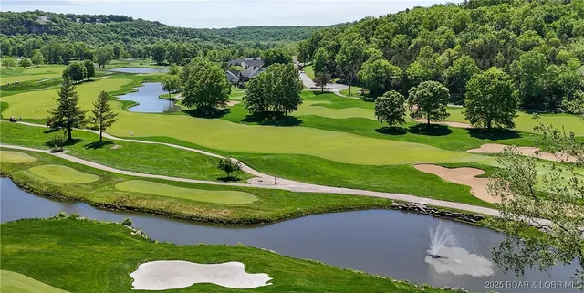 $798,500 | 403 Payne Stewart Court, Lake Ozark, MO 65049