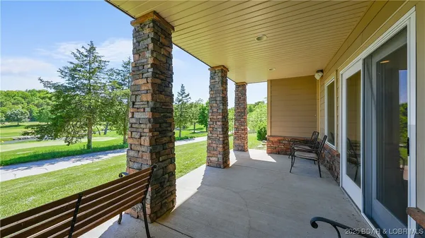 $798,500 | 403 Payne Stewart Court, Lake Ozark, MO 65049