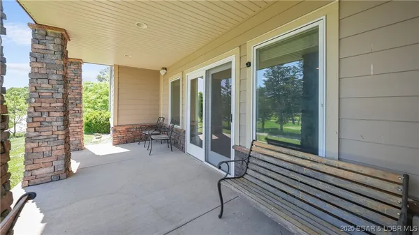 $798,500 | 403 Payne Stewart Court, Lake Ozark, MO 65049