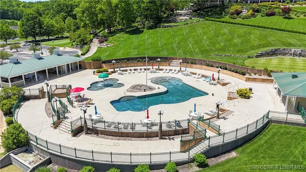 $798,500 | 403 Payne Stewart Court, Lake Ozark, MO 65049