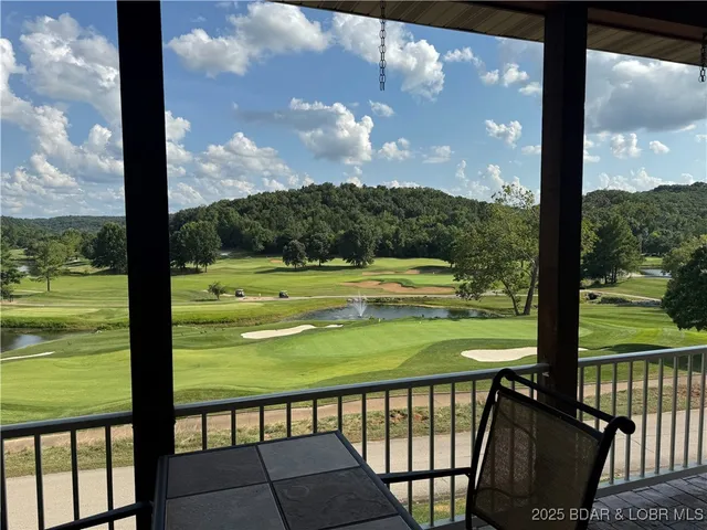 $798,500 | 403 Payne Stewart Court, Lake Ozark, MO 65049