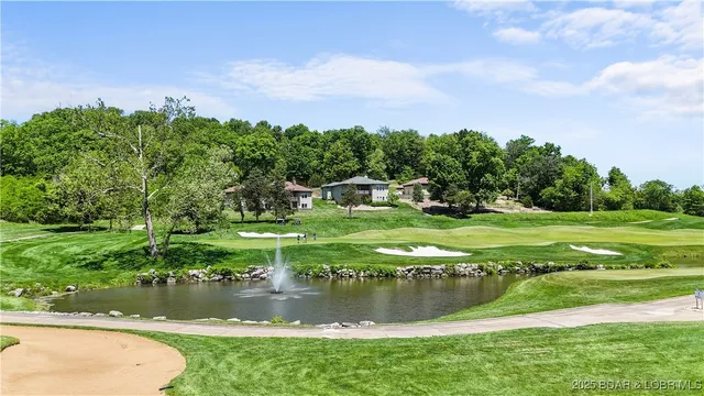 $798,500 | 403 Payne Stewart Court, Lake Ozark, MO 65049