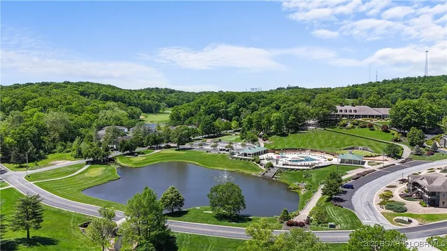 $798,500 | 403 Payne Stewart Court, Lake Ozark, MO 65049