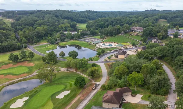 $798,500 | 403 Payne Stewart Court, Lake Ozark, MO 65049