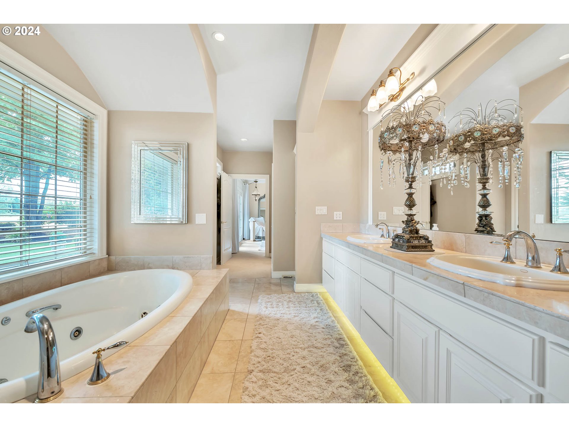 32043 Coburg Bottom Loop Road Eugene, OR 97408 - Photo 21 of 48 Gallery Image 21