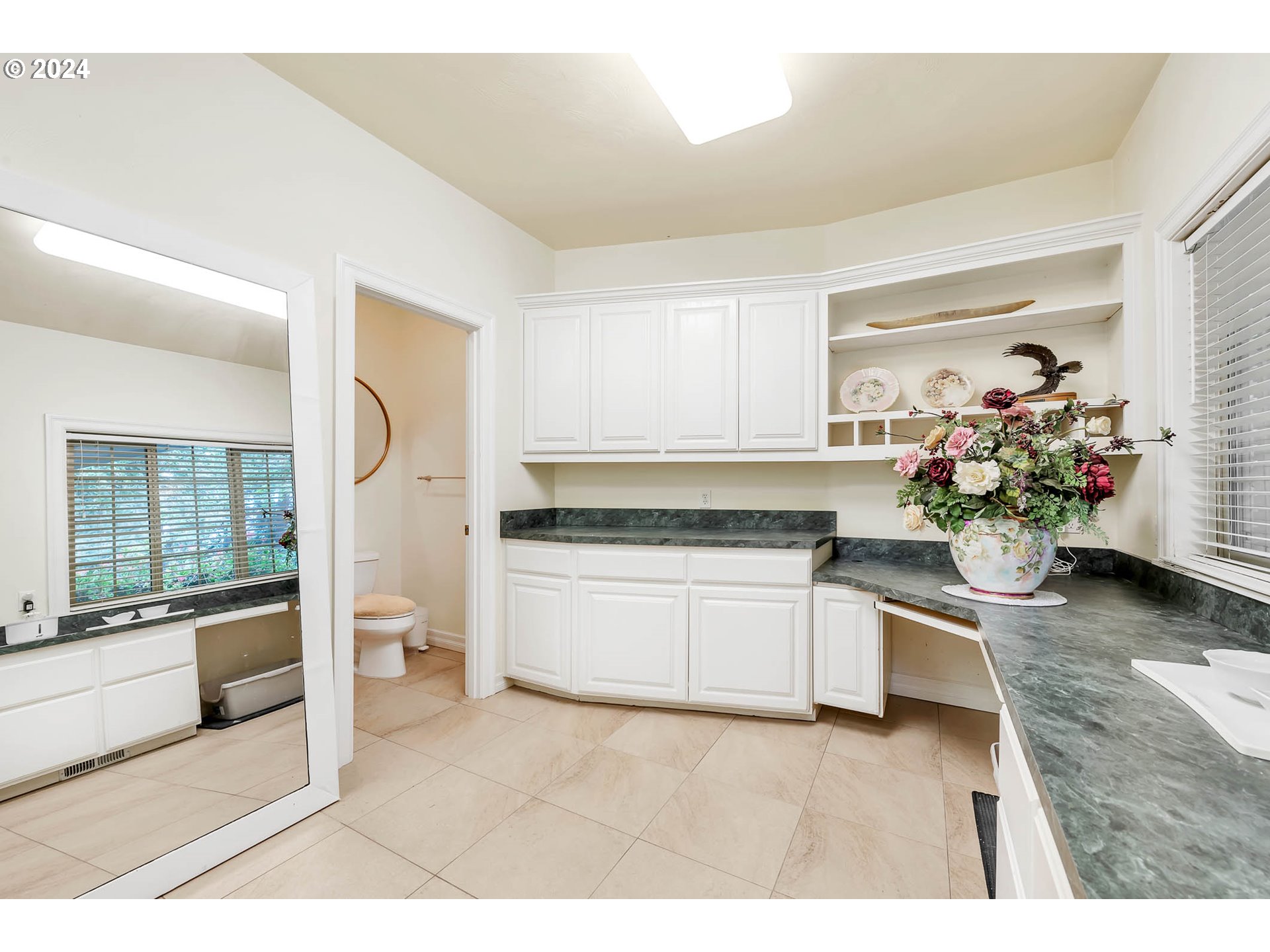 32043 Coburg Bottom Loop Road Eugene, OR 97408 - Photo 24 of 48 Gallery Image 24