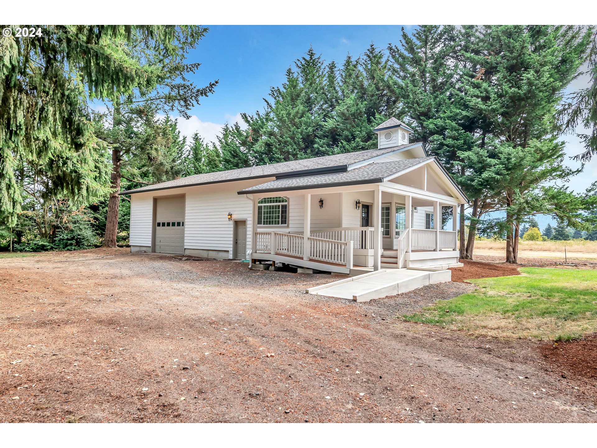 32043 Coburg Bottom Loop Road Eugene, OR 97408 - Photo 30 of 48 Gallery Image 30