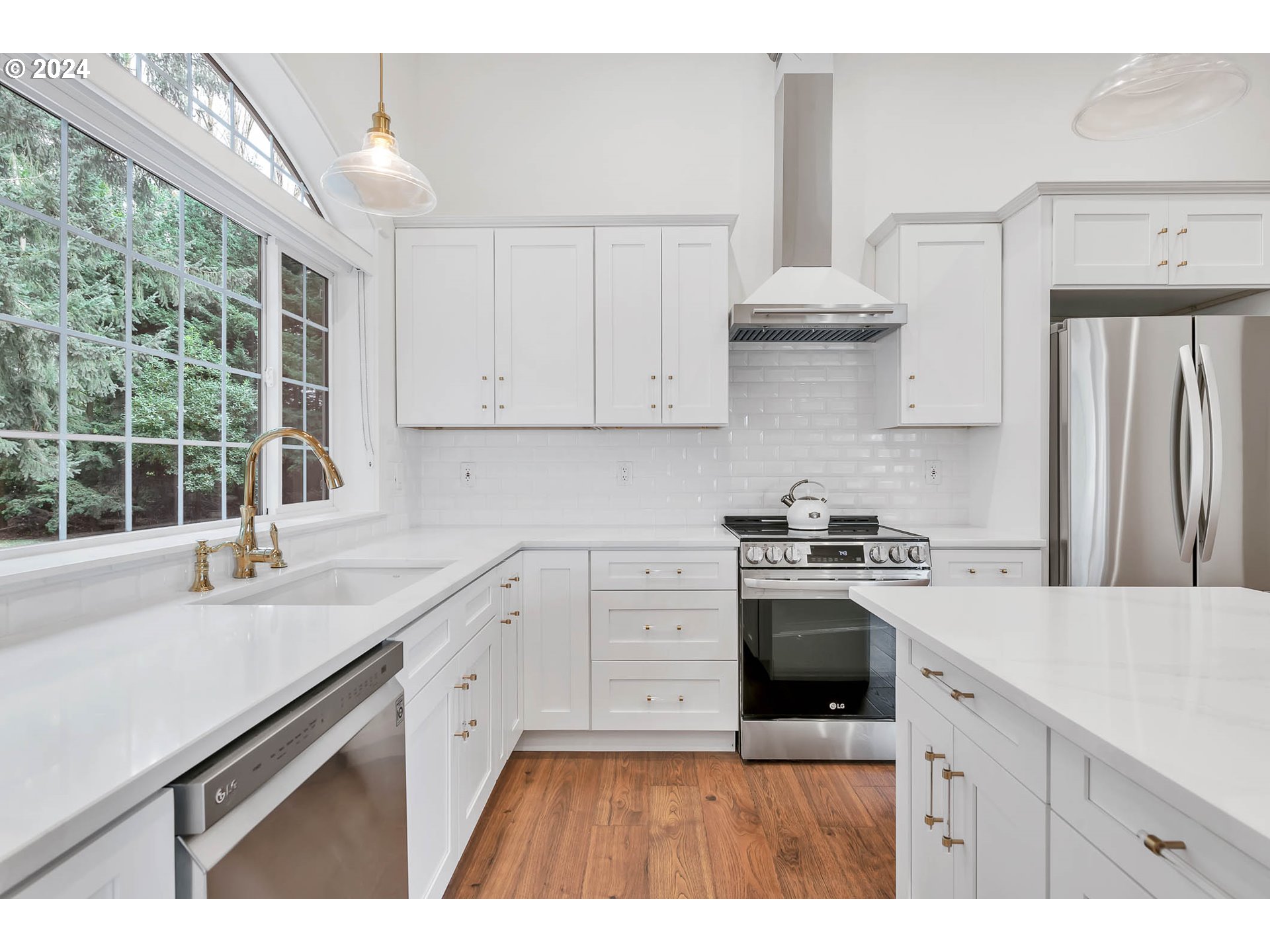 32043 Coburg Bottom Loop Road Eugene, OR 97408 - Photo 32 of 48 Gallery Image 32