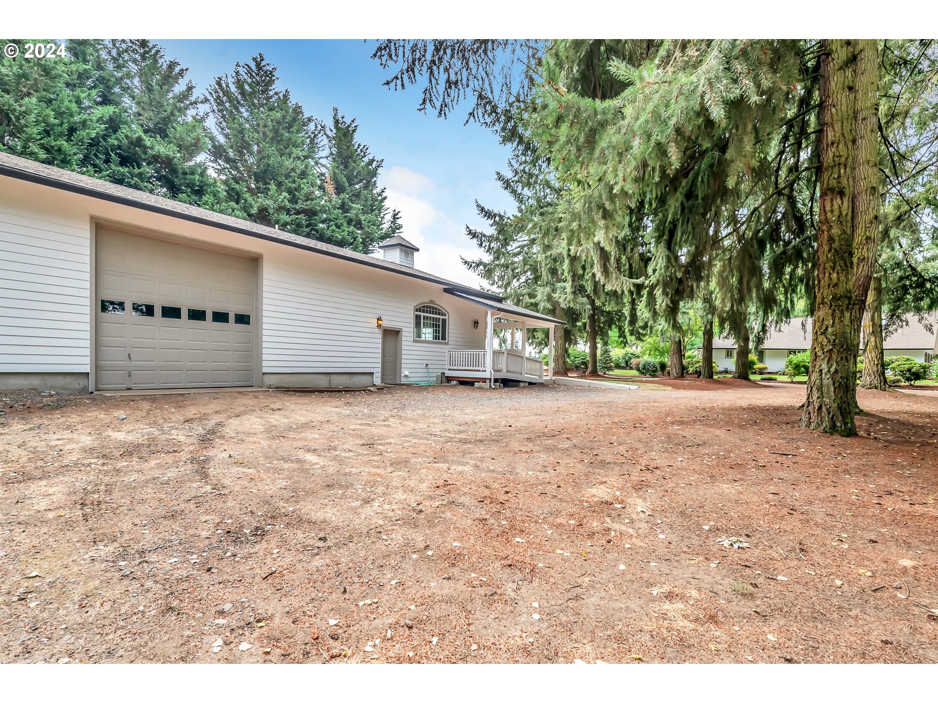 32043 Coburg Bottom Loop Road Eugene, OR 97408 - Photo 40 of 48 Gallery Image 40