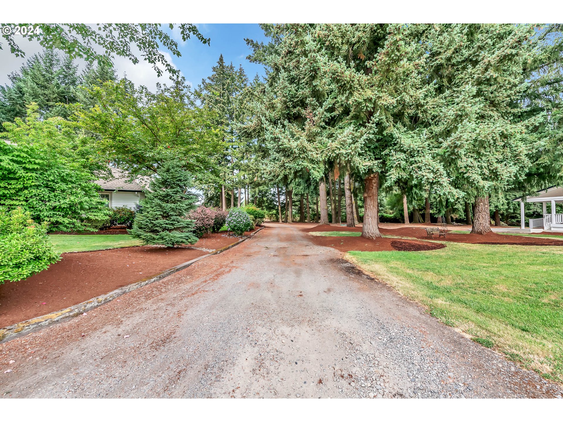 32043 Coburg Bottom Loop Road Eugene, OR 97408 - Photo 42 of 48 Gallery Image 42