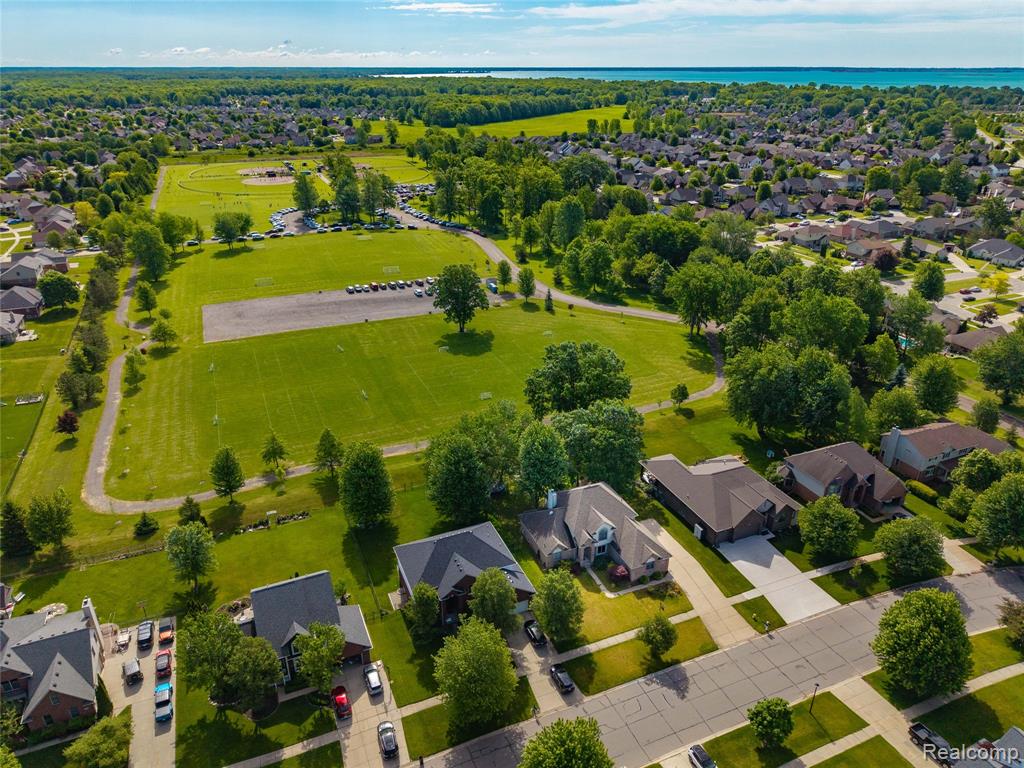 35724 St Clair Drive New Baltimore, MI 48047 - Photo 3 of 52
