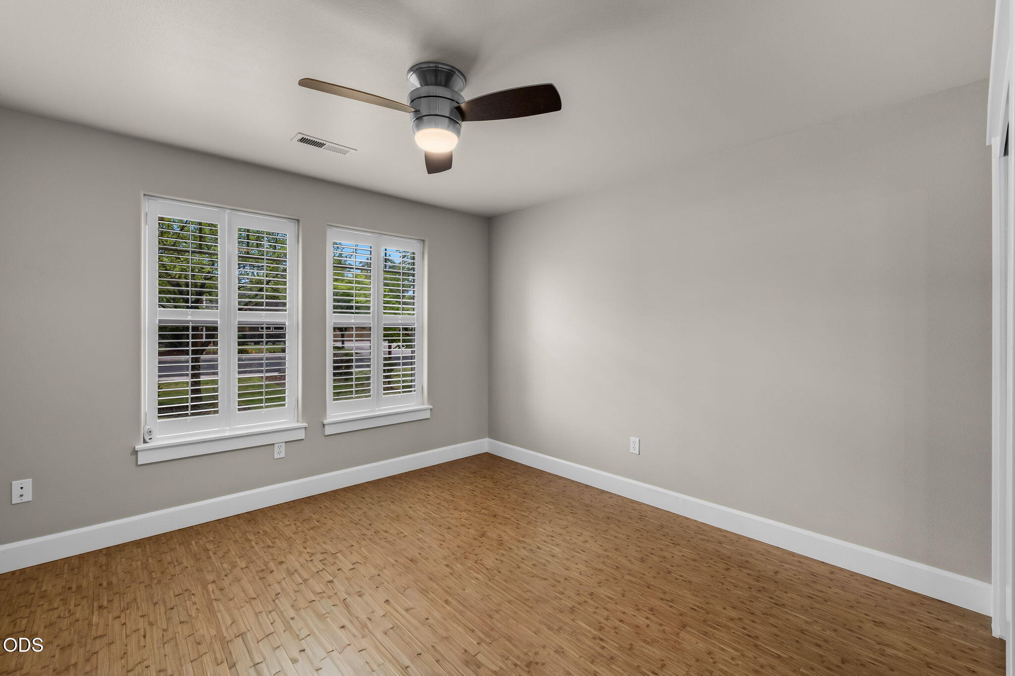 2041 Southwest Obsidian Avenue Redmond, OR 97756 - Photo 20 of 49