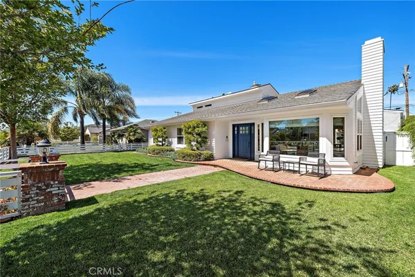 $10,995 | 492 Magnolia Street, Costa Mesa, CA 92627
