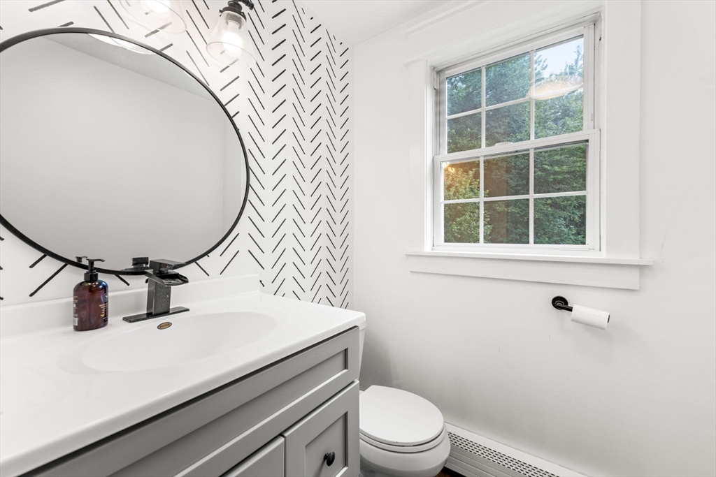 311 Great Road Shirley, MA 01464 - Photo 11 of 30