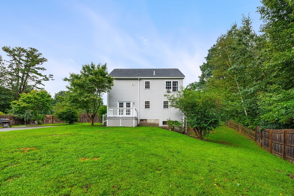 311 Great Road Shirley, MA 01464 - Photo 6 of 30