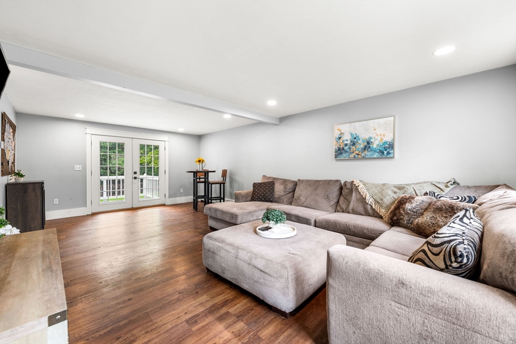 311 Great Road Shirley, MA 01464 - Photo 9 of 30