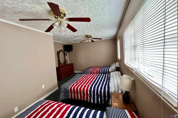 $123,256 | 135 Drounett Lane, Hackberry, LA 70645