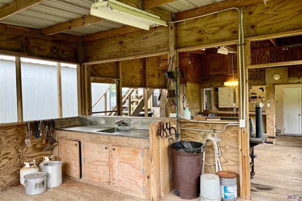 $123,256 | 135 Drounett Lane, Hackberry, LA 70645