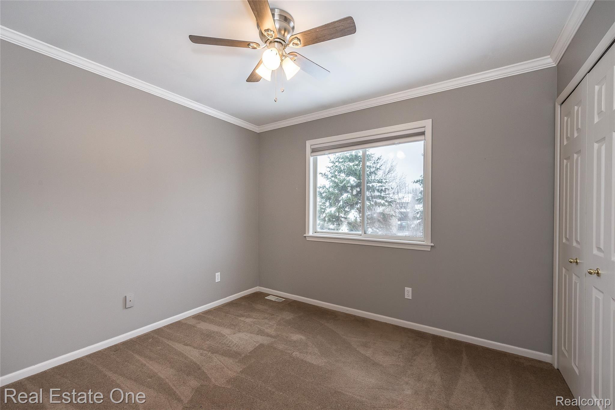 2358 Summit Cedar Howell, MI 48855 - Photo 33 of 55 DSC_4627.jpg