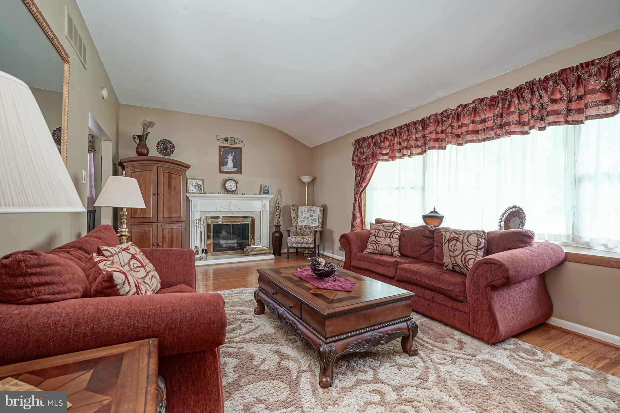 100 Oakmont Road Mount Laurel, NJ 08054 - Photo 4 of 34 Gallery Image 4