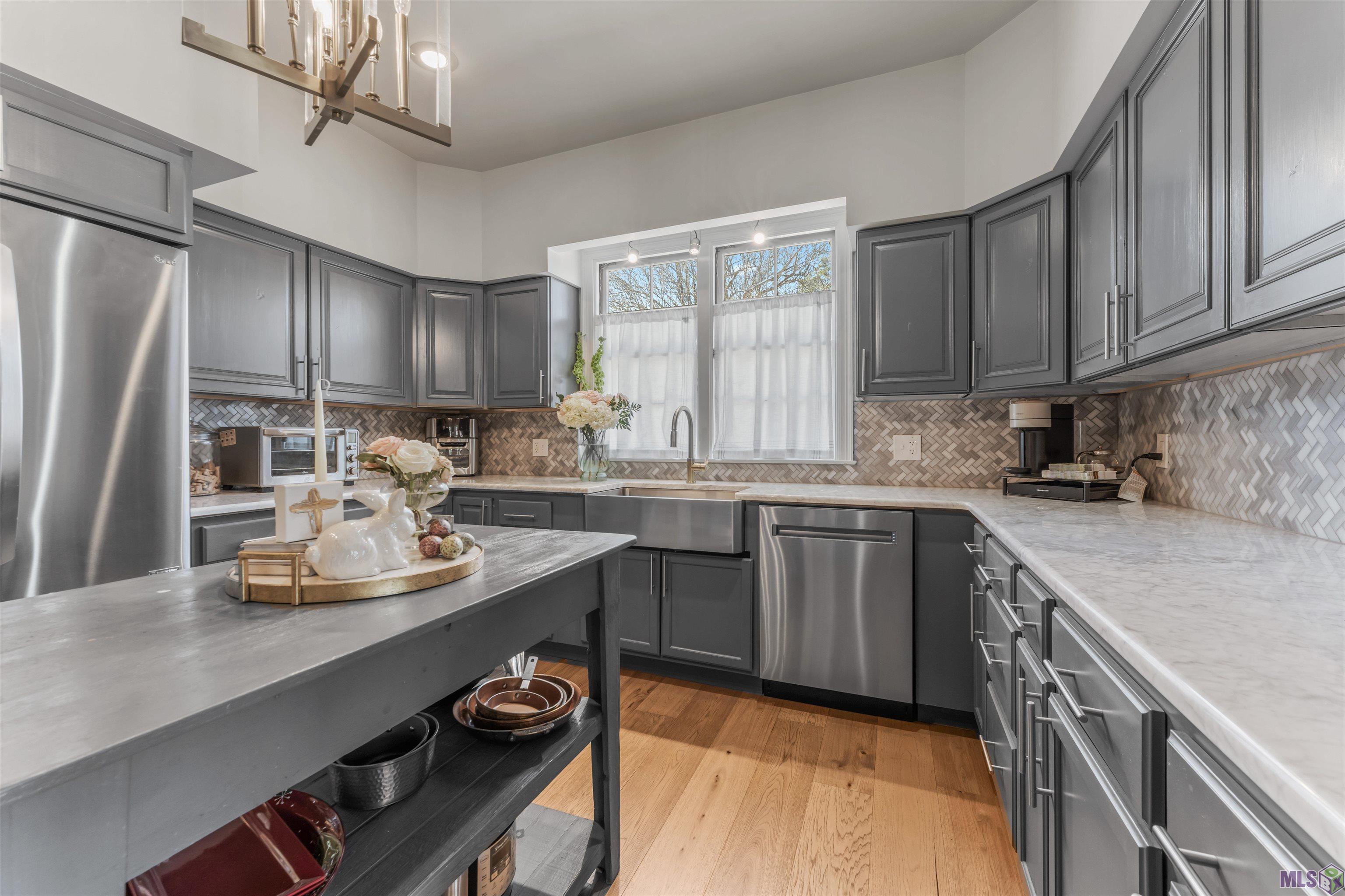 3100 Fairway Drive Baton Rouge, LA 70809 - Photo 12 of 47