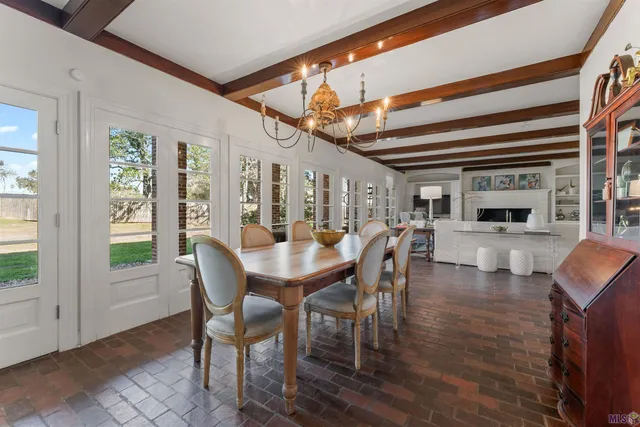 $899,900 | 3100 Fairway Drive, Baton Rouge, LA 70809