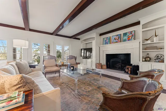 $899,900 | 3100 Fairway Drive, Baton Rouge, LA 70809