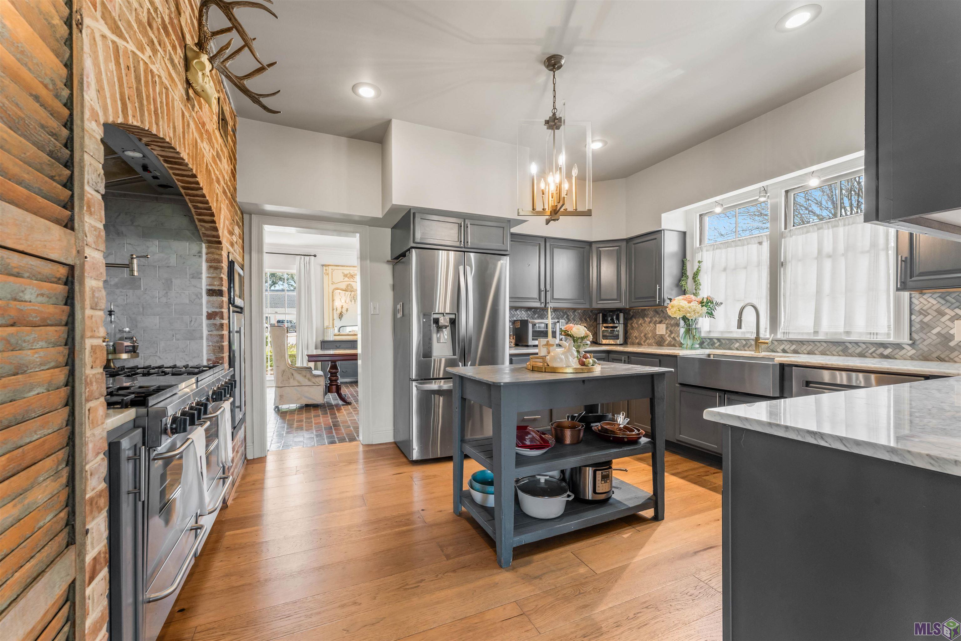 3100 Fairway Drive Baton Rouge, LA 70809 - Photo 10 of 47