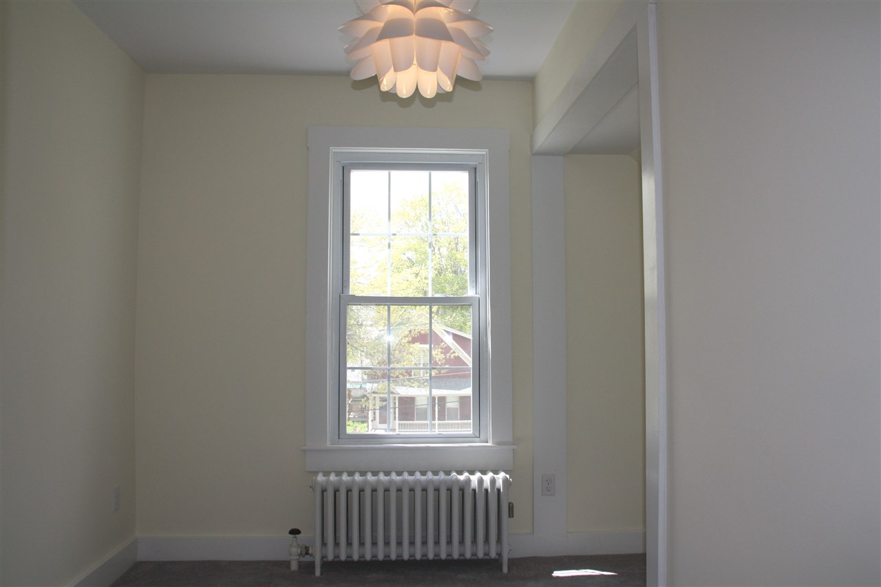 58 Chestnut Avenue Rutland, VT 05701 - Photo 17 of 25