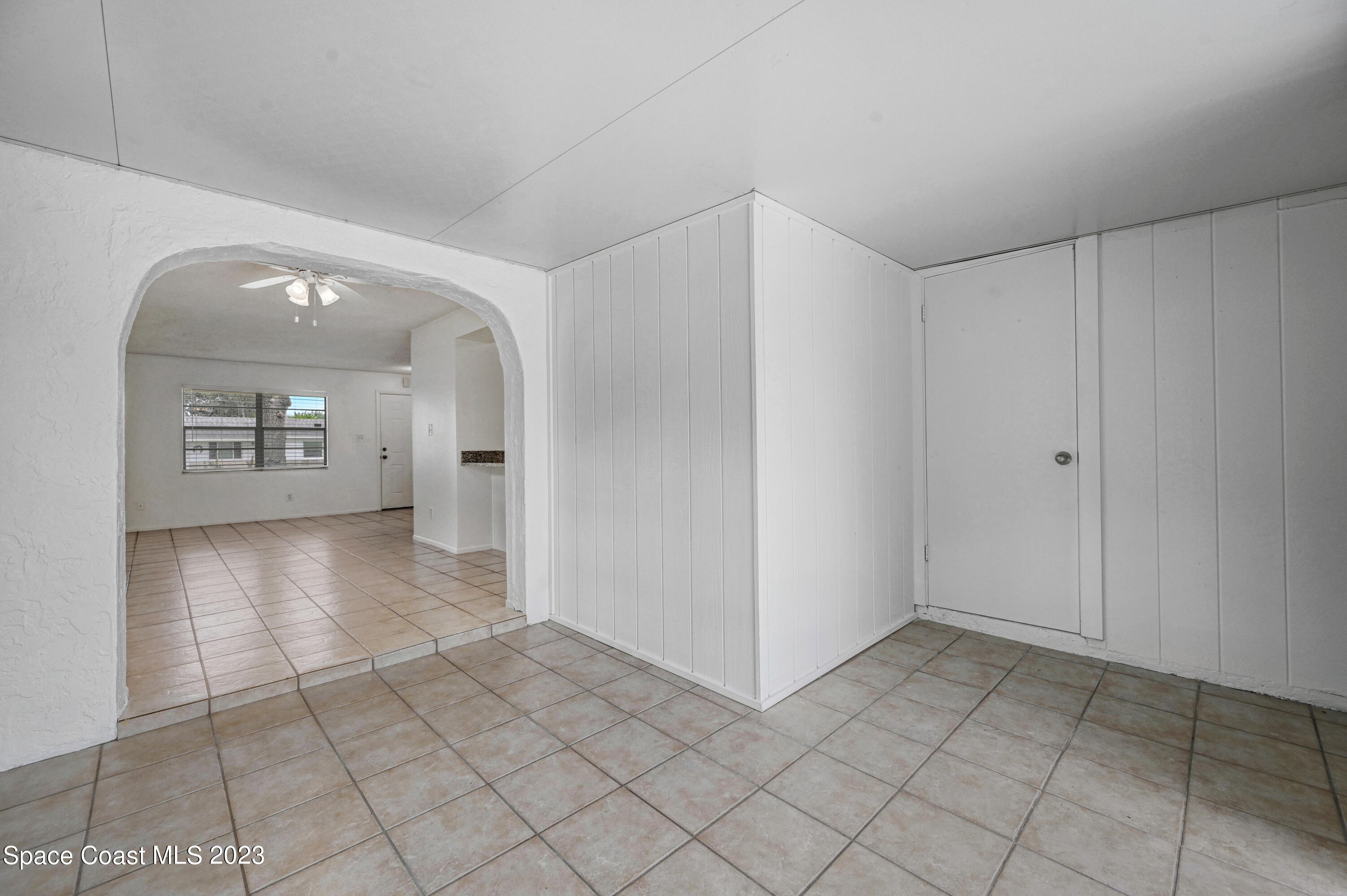 2781 Hereford Road Melbourne, FL 32935 - Photo 14 of 33 a view of a hallway