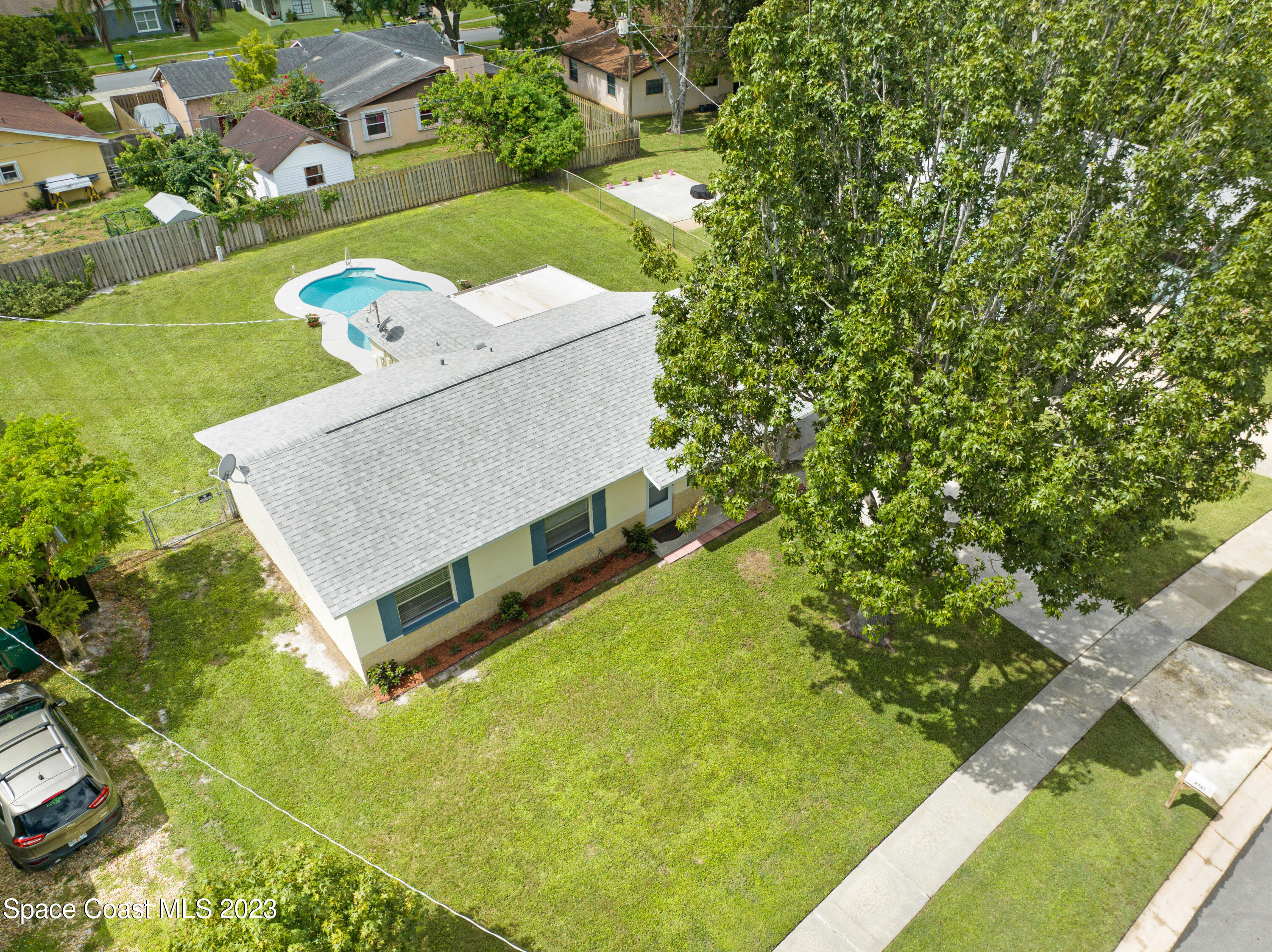 2781 Hereford Road Melbourne, FL 32935 - Photo 27 of 33 an aerial view of a house