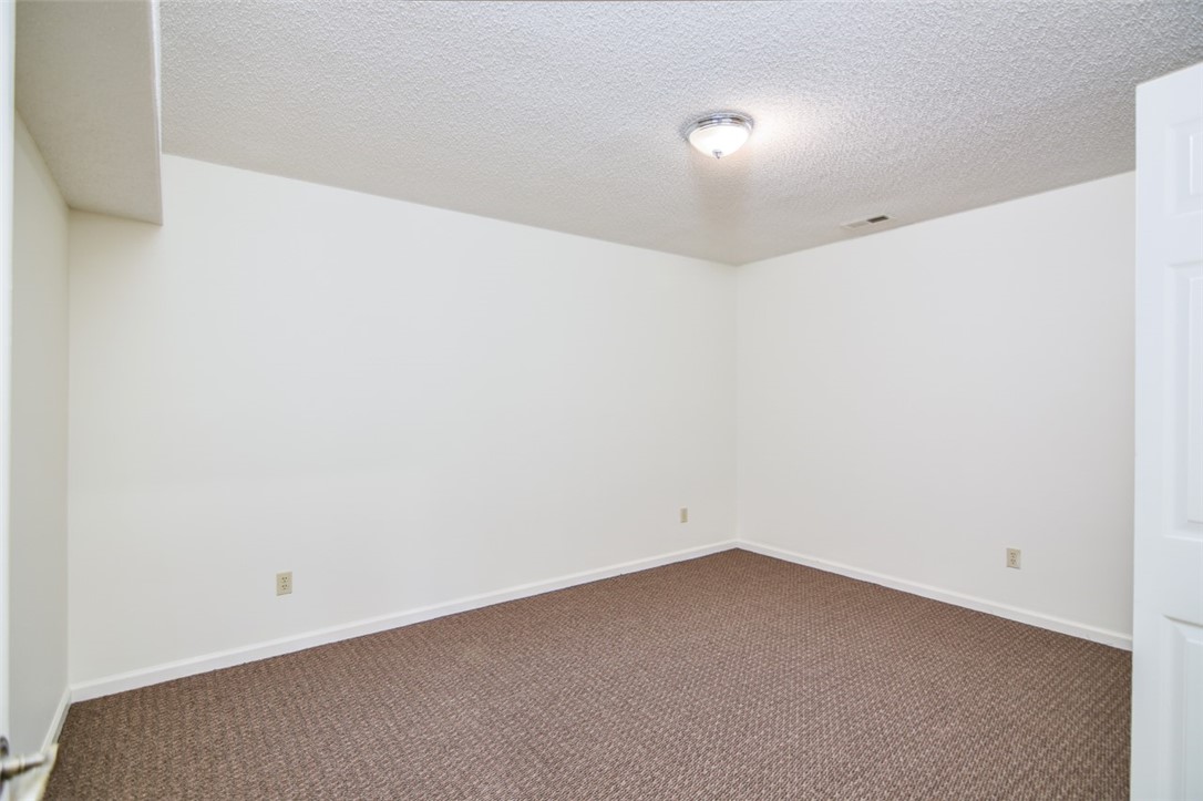 159 Willow Walk Sunset, SC 29685 - Photo 24 of 41 Lower Level Guest Room 1