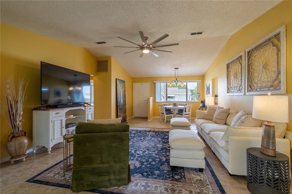 10839 Southwest 87th Terrace Ocala, FL 34481 - Photo 6 of 70