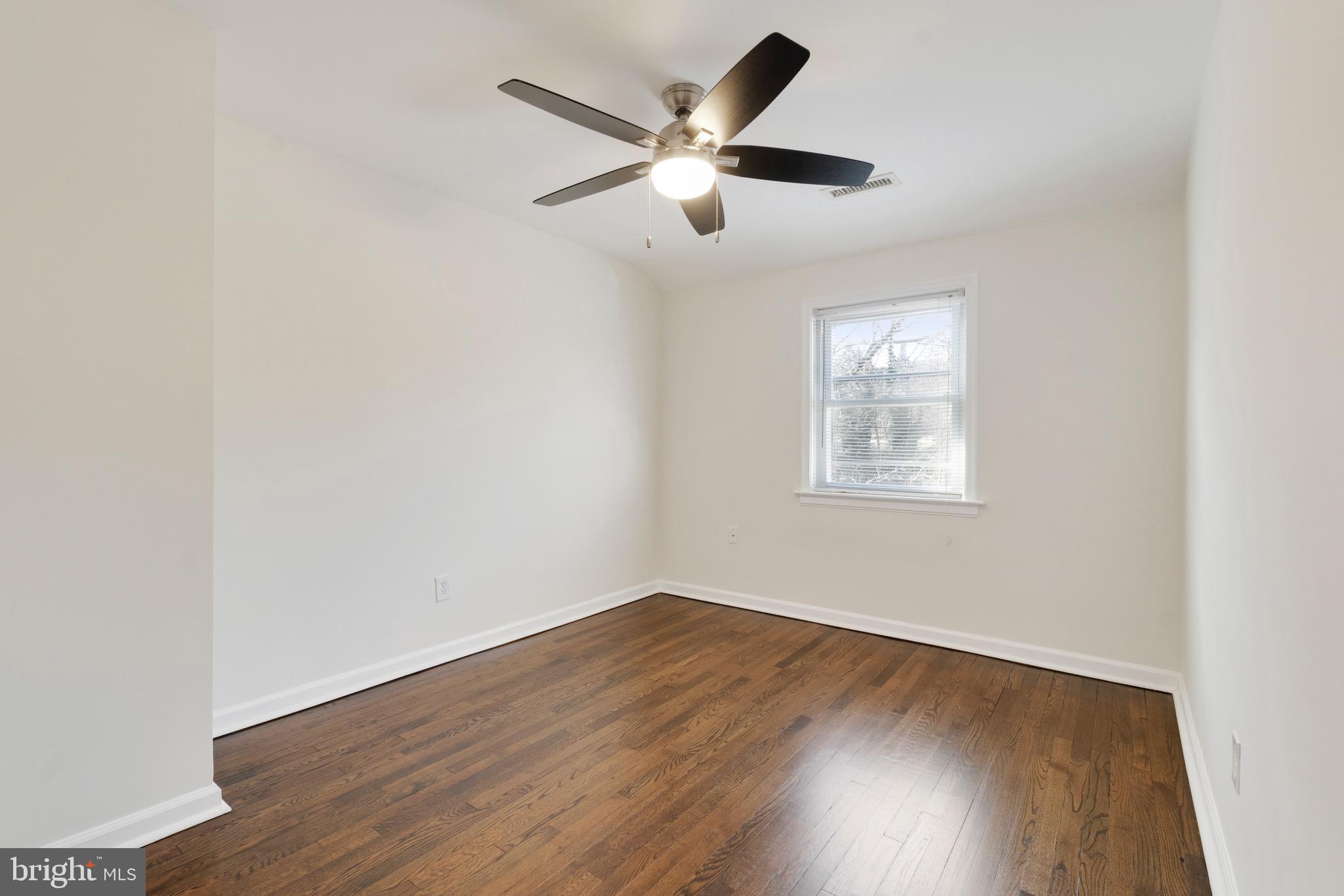 3920 Rexmere Road Baltimore, MD 21218 - Photo 27 of 48