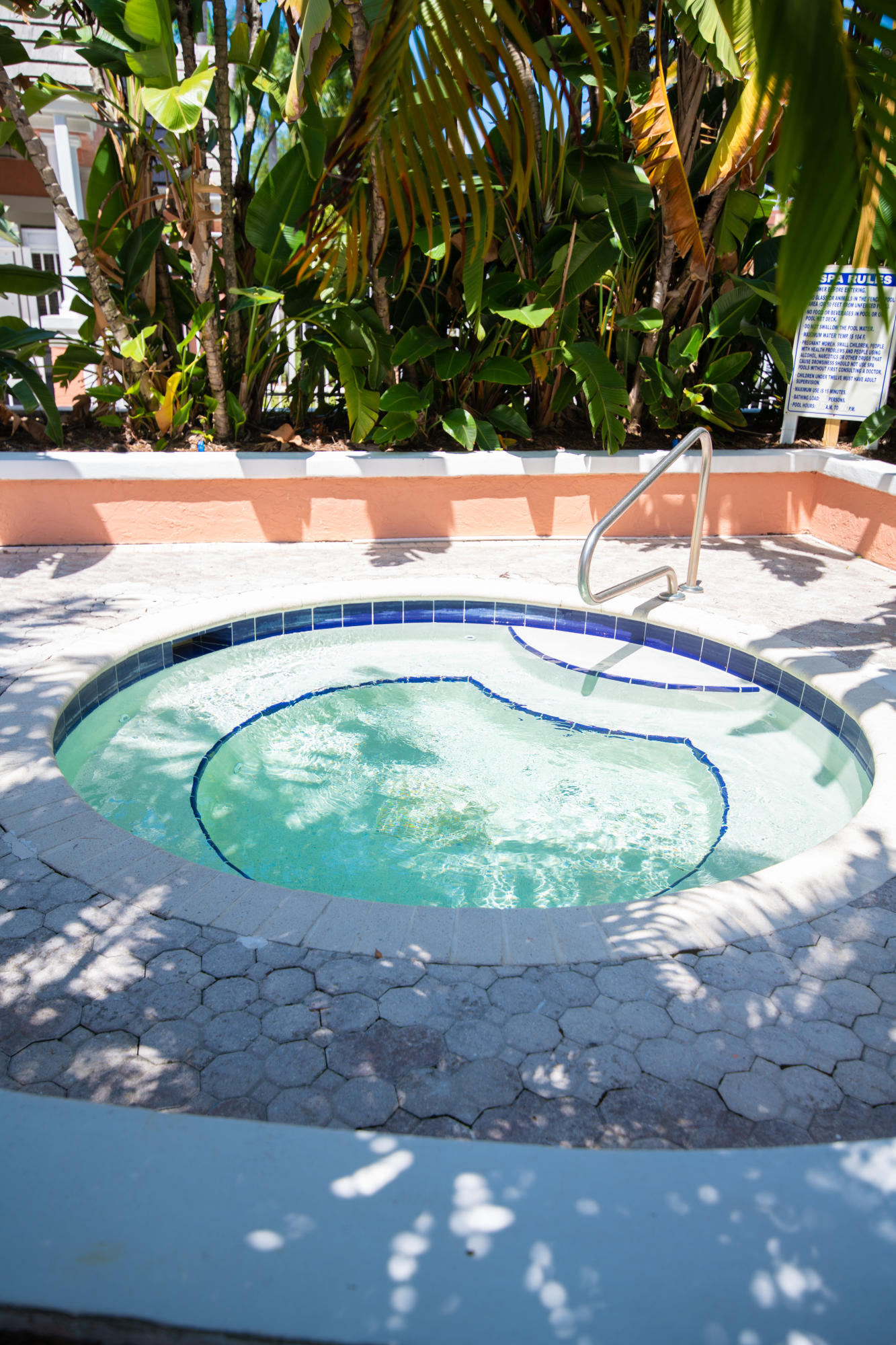 1165 Crystal Way, Unit B Delray Beach, FL 33444 - Photo 26 of 27 a view of a swimming pool with a yard