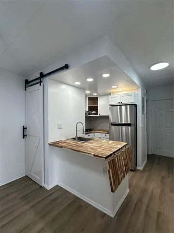 $699,999 | 41-28 71st Street, Unit 4D | Woodside