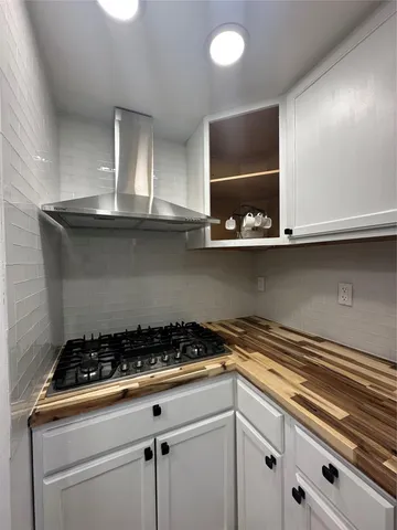 $699,999 | 41-28 71st Street, Unit 4D | Woodside