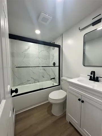 $699,999 | 41-28 71st Street, Unit 4D | Woodside