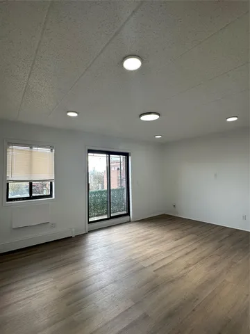 $699,999 | 41-28 71st Street, Unit 4D | Woodside