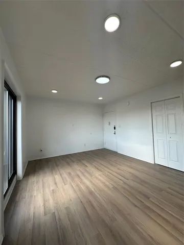 $699,999 | 41-28 71st Street, Unit 4D | Woodside