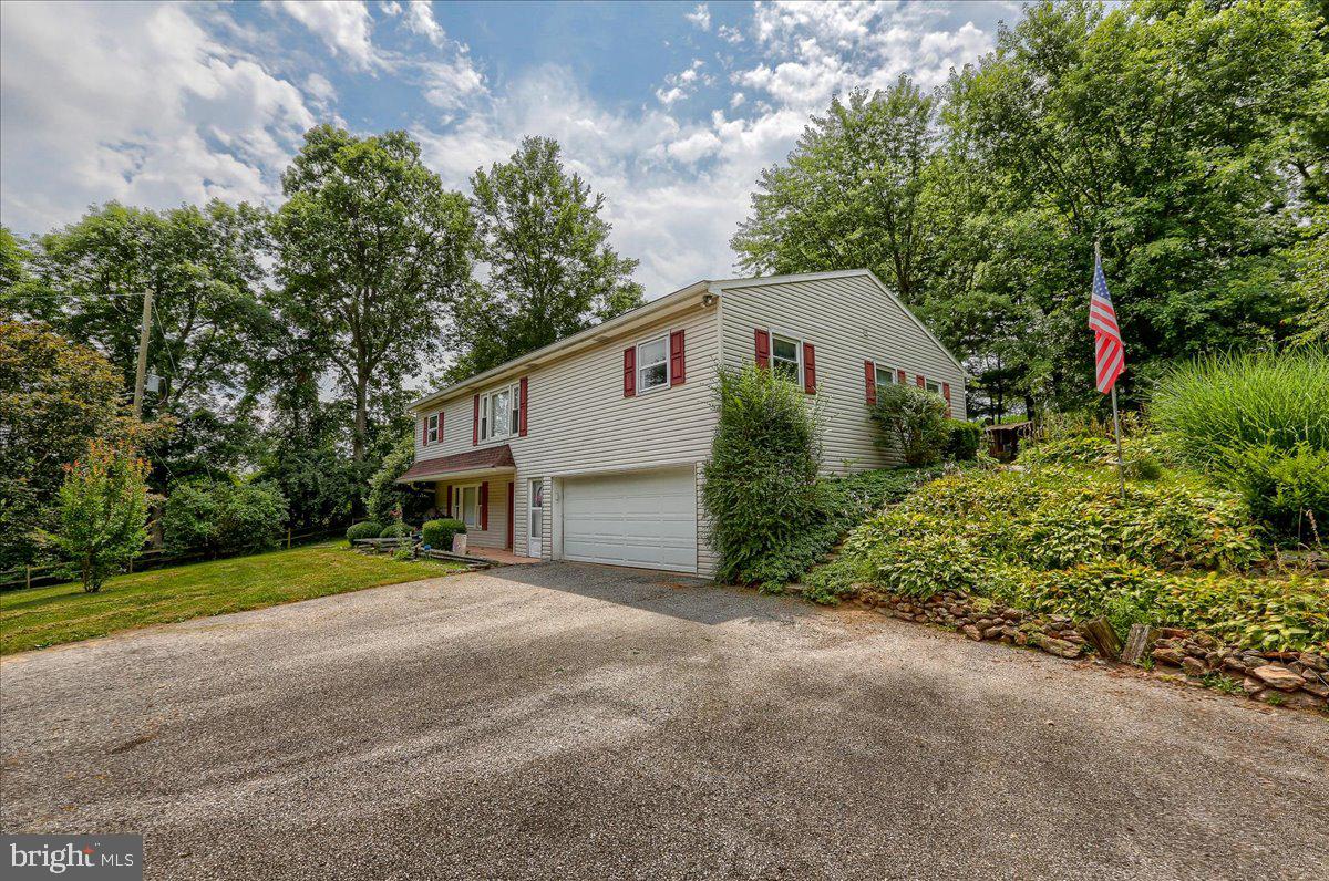 660 Bethlehem Church Road Red Lion, PA 17356 - Photo 3 of 41 Gallery Image 3